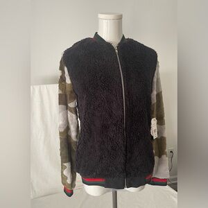 2/$22. NWT GYPSIES & MOONDUST Cuddly Fleece Black & Camo Teddy Jacket Size S